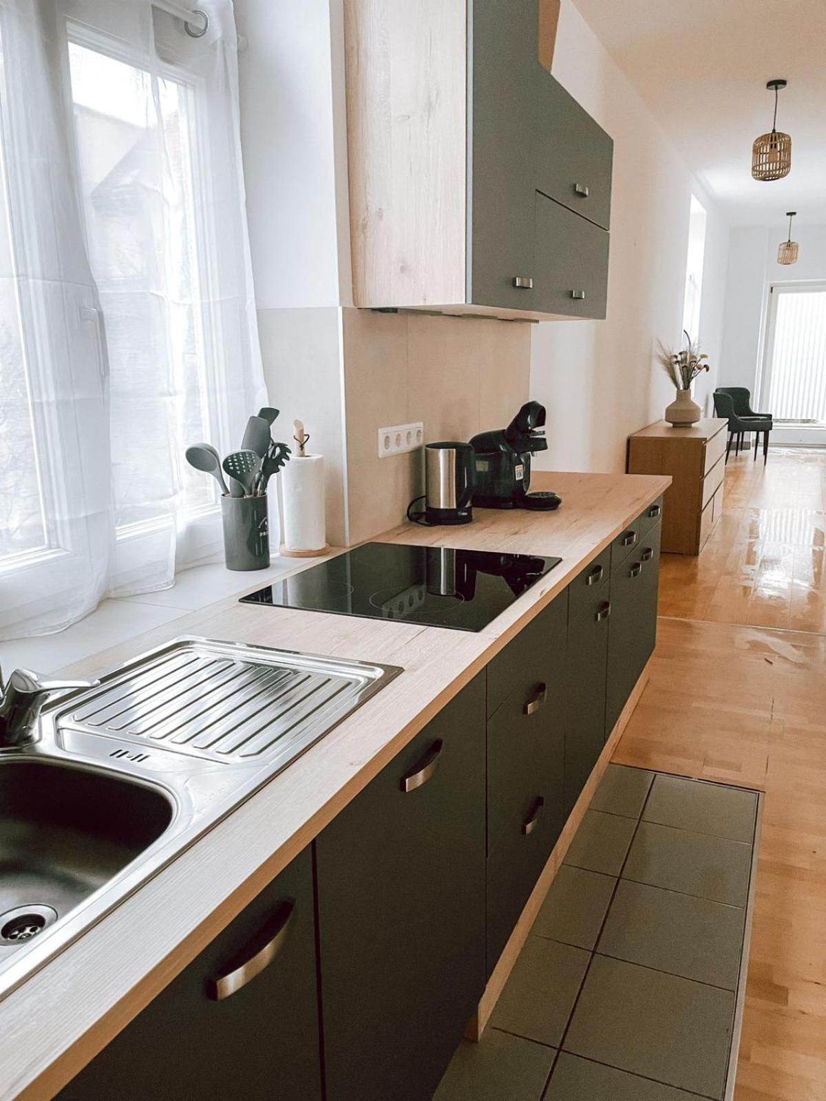 Zentrales Apartment Naehe Schoenbrunn - 5 Pers Bécs Kültér fotó