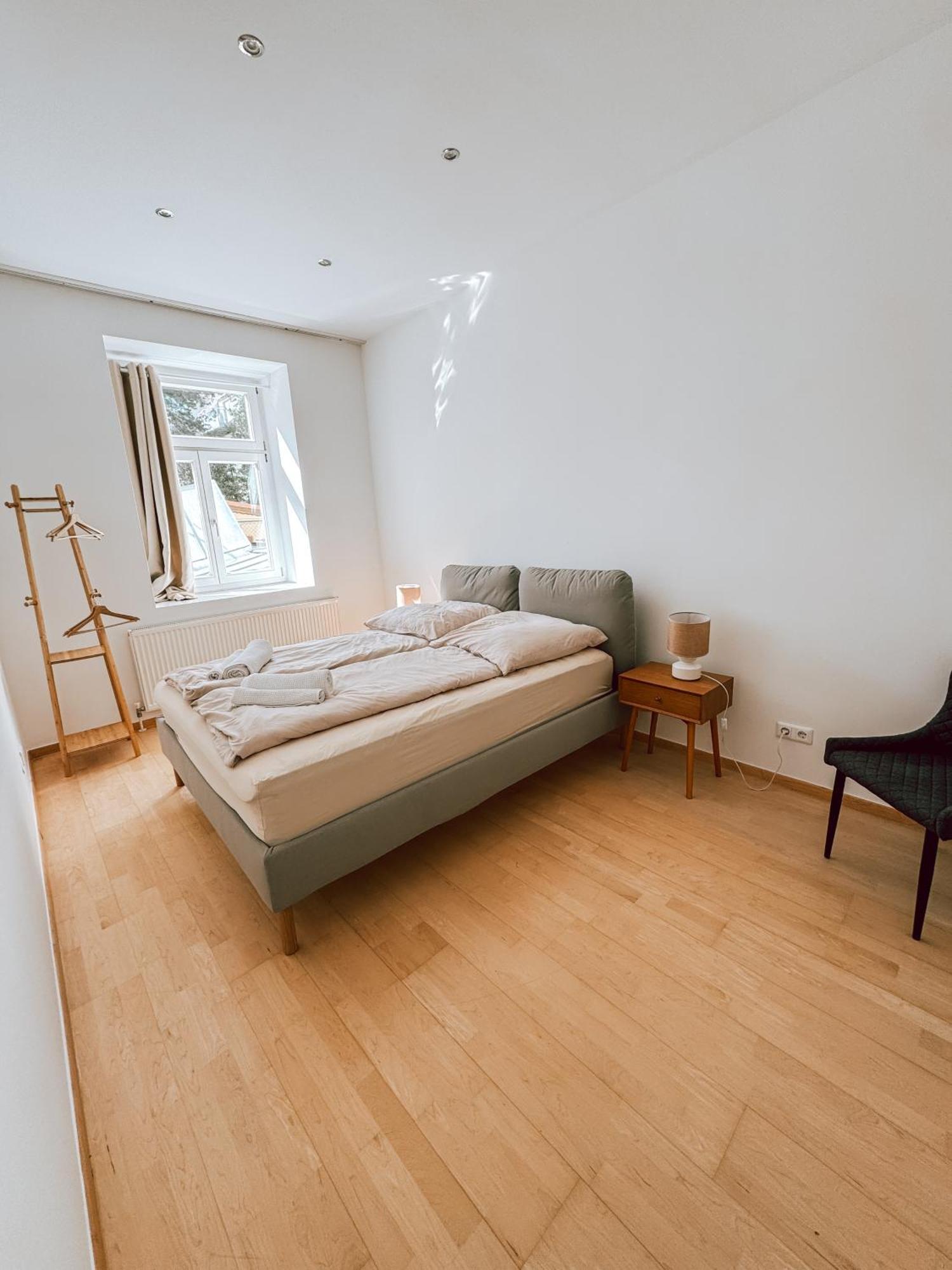 Zentrales Apartment Naehe Schoenbrunn - 5 Pers Bécs Kültér fotó